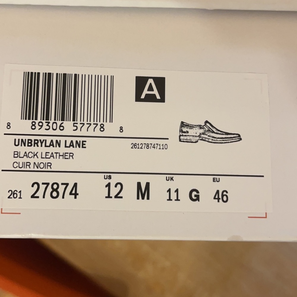 New In Box. 12 M Unstructured By Clark’s Unbrylan… - image 6